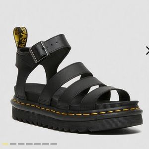 Dr Martin sandals Worn once great shape cute sandals that need a loving home!